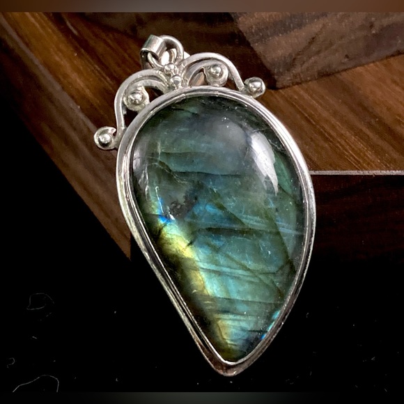 Large Vintage Labradorite Rare Blue Flash  Spectrolite 925 Gemstone Pendant - Picture 2 of 13